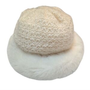 EVERITT Faux Fur Trimmed Knit Vintage Hat Beanie Creme